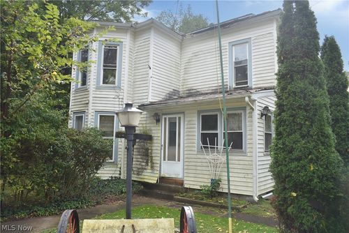 143 Hickory St, Andover, OH, 44003-9499 | Card Image