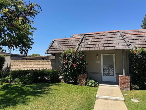 4011 Larwin Ave, Cypress, CA, 90630-4124 | Card Image