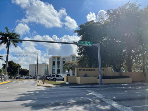 apt-531-2055 Sw 122nd Ave, Miami, FL, 33175-7397 | Card Image