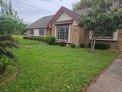 2503 Moss Hill Dr, Houston, TX, 77080-3815 | Card Image
