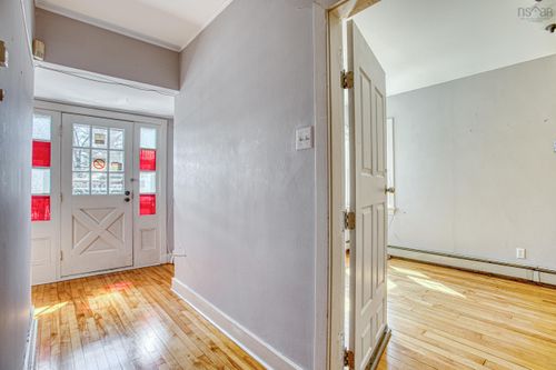 6983 Chebucto Rd, Halifax, NS, B3L1M6 | Card Image