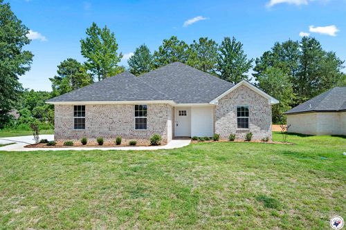 113 Village Pl, Wake Village, TX, 75501 | Card Image