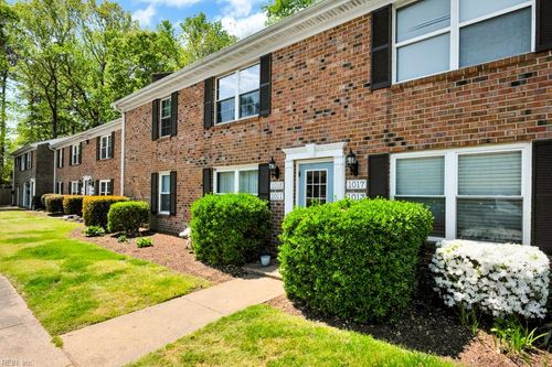 1015 Barclay Sq, Virginia Beach, VA, 23451-4528 | Card Image