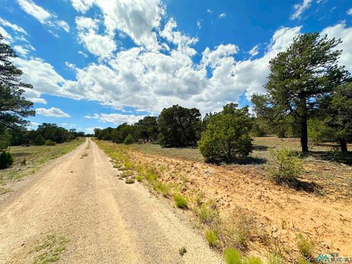 7 Tierra De Dios, Rowe, NM, 87562 | Card Image