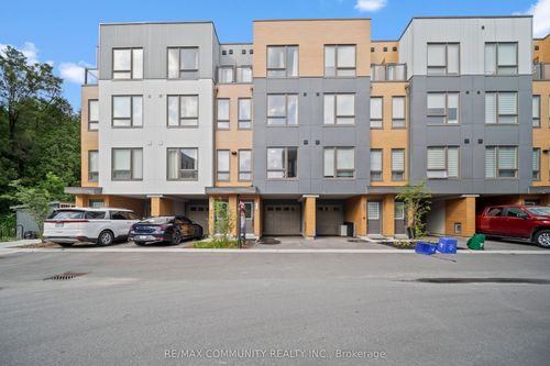 1672 Pleasure Valley Path, Oshawa, ON, L1G0E3 | Card Image