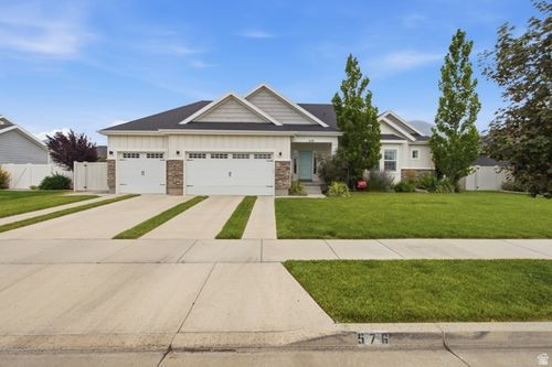 576 N 1980 E, Spanish Fork, UT, 84660-6066 | Card Image
