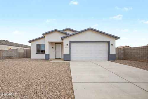 9051 W Magnum Dr, Arizona City, AZ, 85123-8957 | Card Image