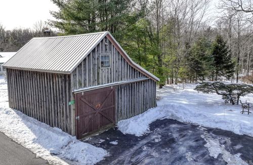 58 Wildwood Dr, South Fallsburg, NY, 12779-5319 | Card Image