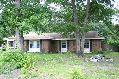 604 Caroline St, Hinesville, GA, 31313-2113 | Card Image