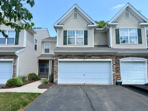 263 Ridge Dr, Pompton Lakes, NJ, 07442-1472 | Card Image