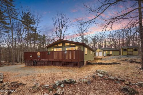 230 Eagle Rock Rd, Lackawaxen, PA, 18435-7726 | Card Image