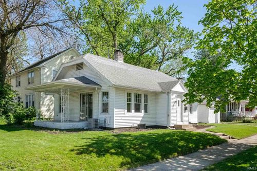 1202 Cleveland Ave, South Bend, IN, 46628-2712 | Card Image