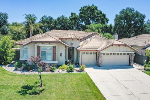 17987 Mallard St, Woodland, CA, 95695-6035 | Card Image