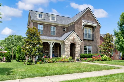 2505 Upper Hollow Rd, Thompsons Station, TN, 37179 | Card Image