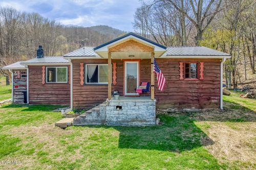 119 Hughes Hollow Rd, Roan Mountain, TN, 37687-3565 | Card Image