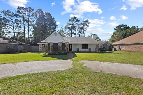 125 Williams Rd, Lumberton, TX, 77657-6952 | Card Image