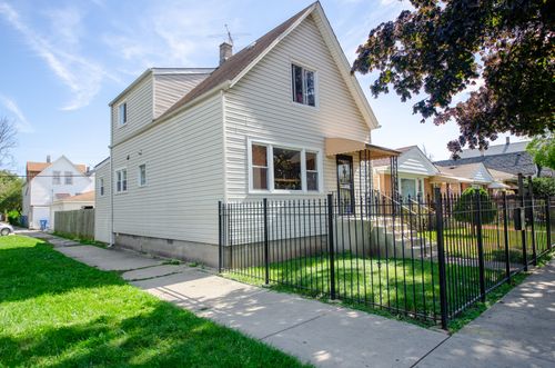 2263 N Marmora Avenue, Chicago, IL, 60639 | Card Image