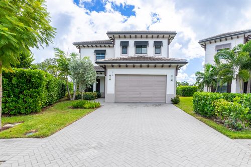 3018 Safflower Cir, West Palm Beach, FL, 33401-6364 | Card Image