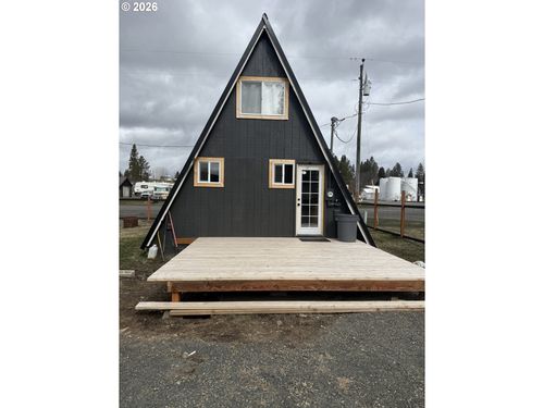112 E State St, Ukiah, OR, 97880 | Card Image