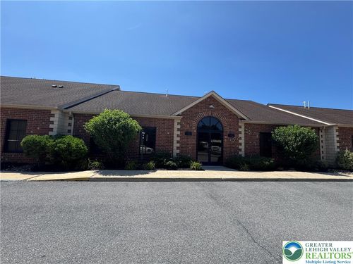 6451 Village Ln, Macungie, PA, 18062-8484 | Card Image