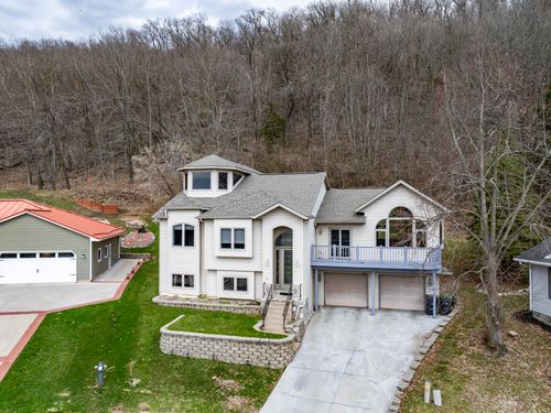 3630 Deerfield Pl, La Crosse, WI, 54601-2303 | Card Image