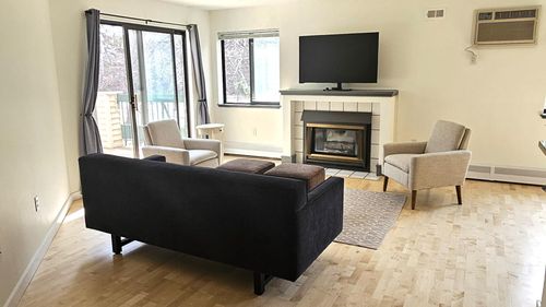 1205-7622 York Ave S, Edina, MN, 55435-5267 | Card Image