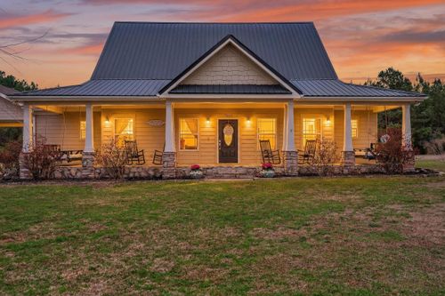 7935 Peacock Rd, Baker, FL, 32531-7465 | Card Image