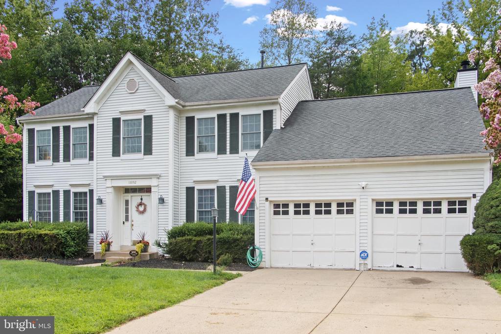 Residential in TRIANGLE 2