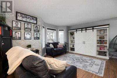 9 - 101 Langevin Rd, Townhouse with 3 bedrooms, 4 bathrooms and 2 parking in Fort Mcmurray AB | Image 3