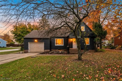 1881 W Pleasant Valley Rd, Cleveland, OH, 44134-6569 | Card Image