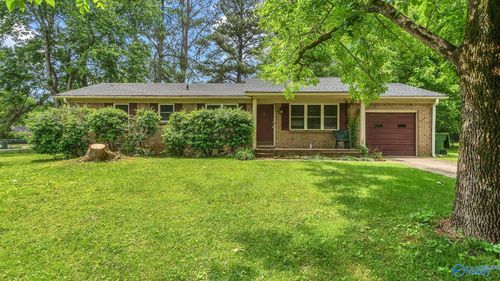1107 Danmann Dr Se, Huntsville, AL, 35803-2354 | Card Image