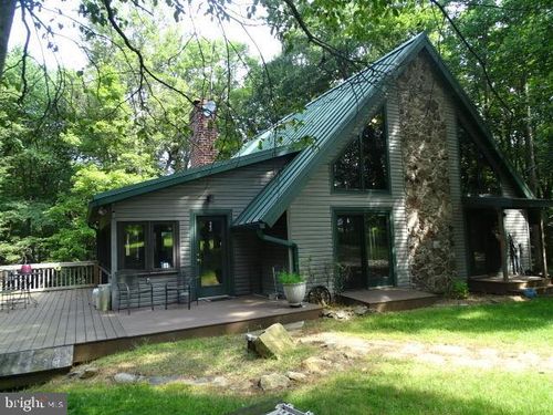 17918 Hemlock Ridge Rd, BROAD TOP, PA, 16621-8327 | Card Image