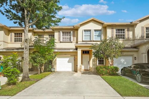 323-323 Spruce Street, Boynton Beach, FL, 33426 | Card Image
