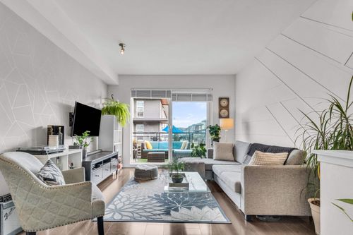 30-16223 23a Ave, Surrey, BC, V3Z6P4 | Card Image