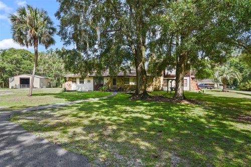 546 Winona Dr, GENEVA, FL, 32732-9257 | Card Image