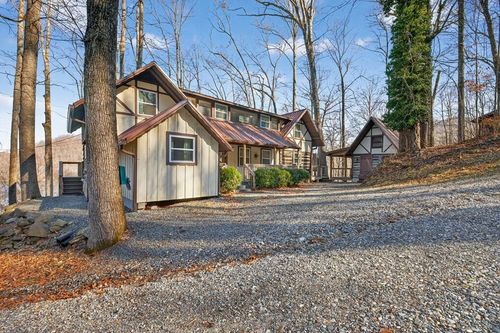 124 Mount Mariah Rd, Topton, NC, 28781-6674 | Card Image
