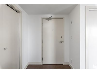 504 - 10046 117 St Nw, Condo with 2 bedrooms, 2 bathrooms and 2 parking in Edmonton AB | Image 3