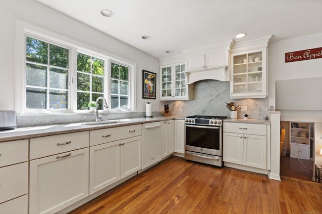 48 Blueberry Hill Rd, House other with 4 bedrooms, 2 bathrooms and null parking in Weston CT | Image 8