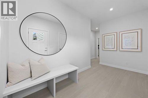 46 Westland Pk Sw, Calgary, AB, T3H6M3 | Card Image