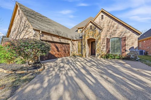 3603 Regents Park Ct, Arlington, TX, 76017-4698 | Card Image