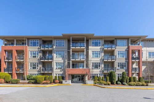 b401-20211 66 Ave, Langley, BC, V2Y0L4 | Card Image
