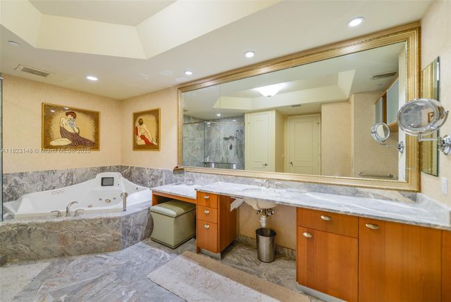 APT-1104 - 16051 Collins Ave, Condo with 4 bedrooms, 7 bathrooms and null parking in Sunny Isles Beach FL | Image 18