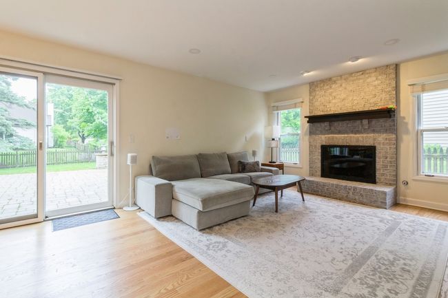 1161 Ardmore Dr, House other with 3 bedrooms, 3 bathrooms and 2 parking in Naperville IL | Image 6