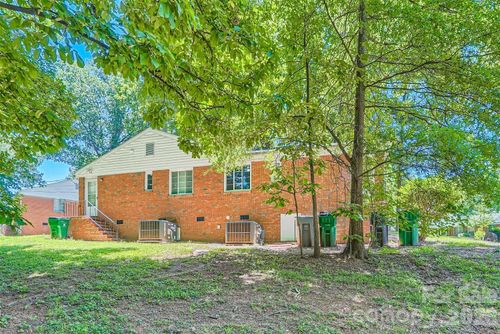3210 Marlborough Rd, Charlotte, NC, 28208-3833 | Card Image