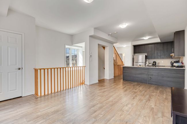 100 - 2674 Magdalen Path, Condo with 4 bedrooms, 3 bathrooms and 1 parking in Oshawa ON | Image 11