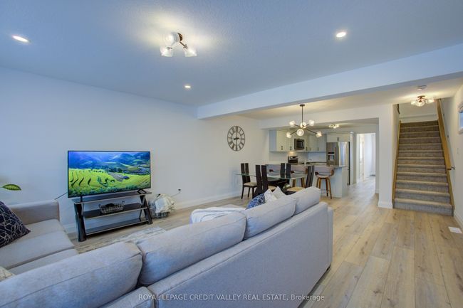 111 Stephenson Way, House attached with 3 bedrooms, 3 bathrooms and 2 parking in Palmerston ON | Image 16