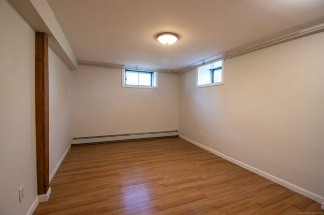 107 Travis Dr, House other with 3 bedrooms, 1 bathrooms and null parking in Bridgeport CT | Image 15