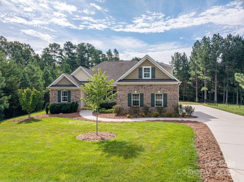 4742 Killian Crossing Dr, Denver, NC, 28037-9716 | Card Image
