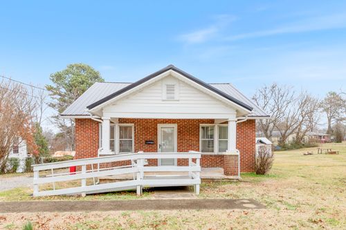 710 Old Charlotte Rd, White Bluff, TN, 37187-2100 | Card Image