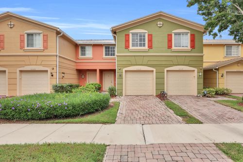5313 Se Jennings Ln, Stuart, FL, 34997-1563 | Card Image
